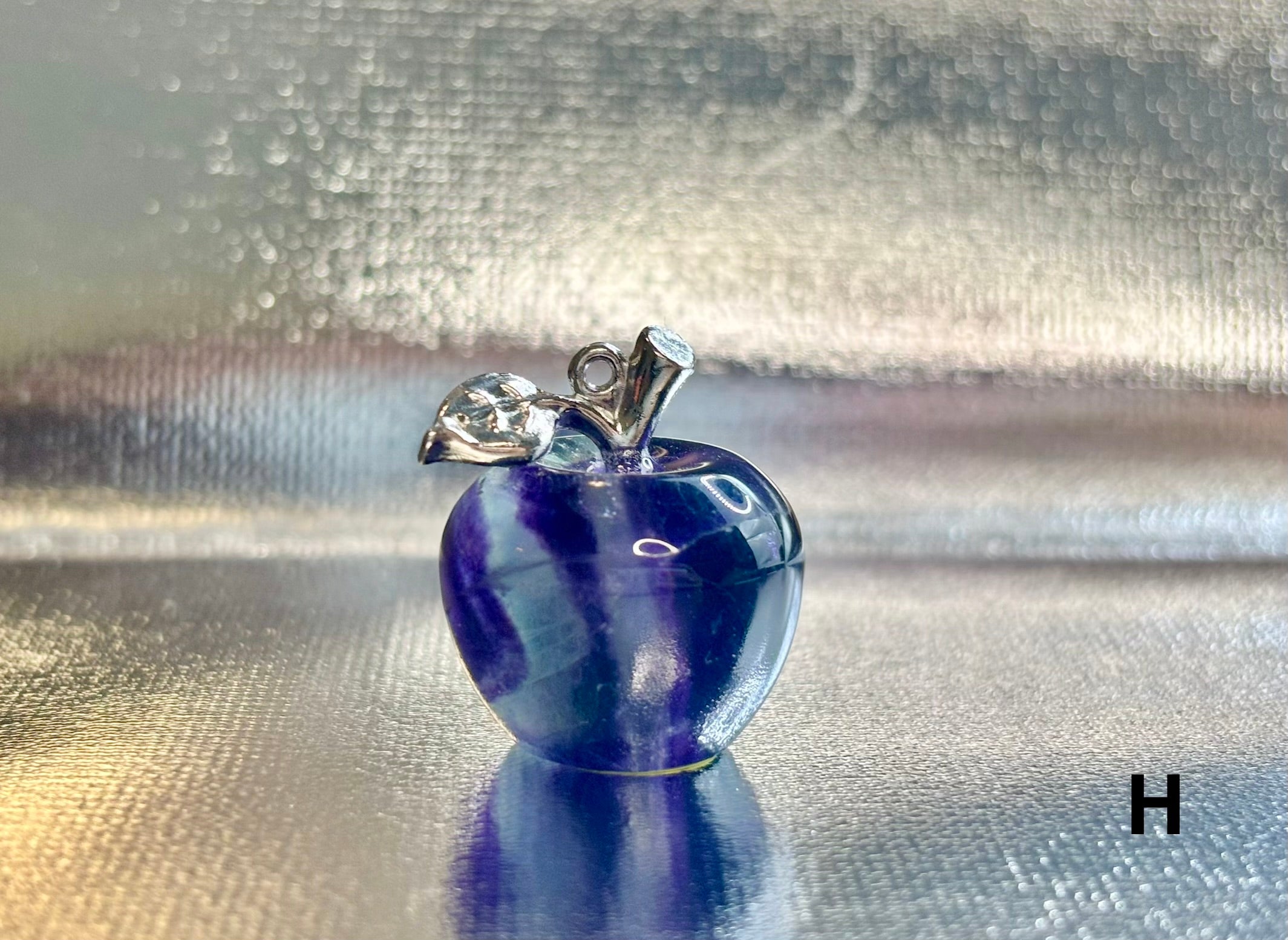 Fluorite Apple Pendant H