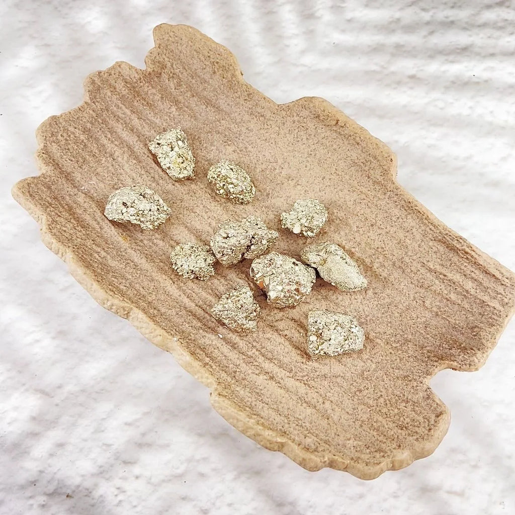 Natural Stones Pyrite Crystal Cluster Irregular Stone Rock Mineral Sample Energy Home Decoration Raw Mineral Decoratio