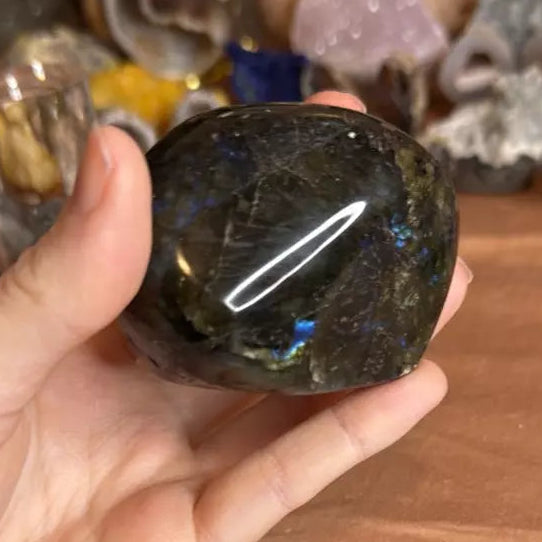 Freeform Labradorite